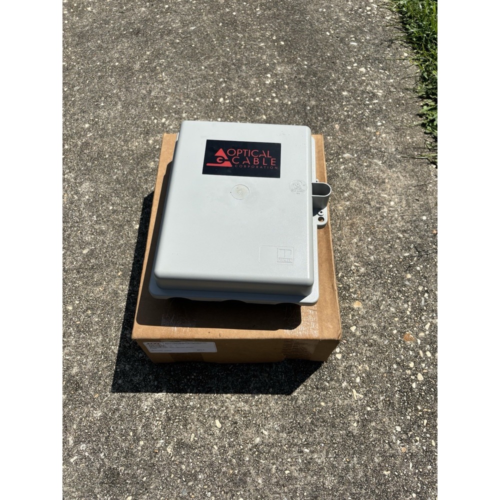 OCC OCO6N Outdoor Wall Mount 6 Port Fiber Optic Enclosure Box Grey Like New